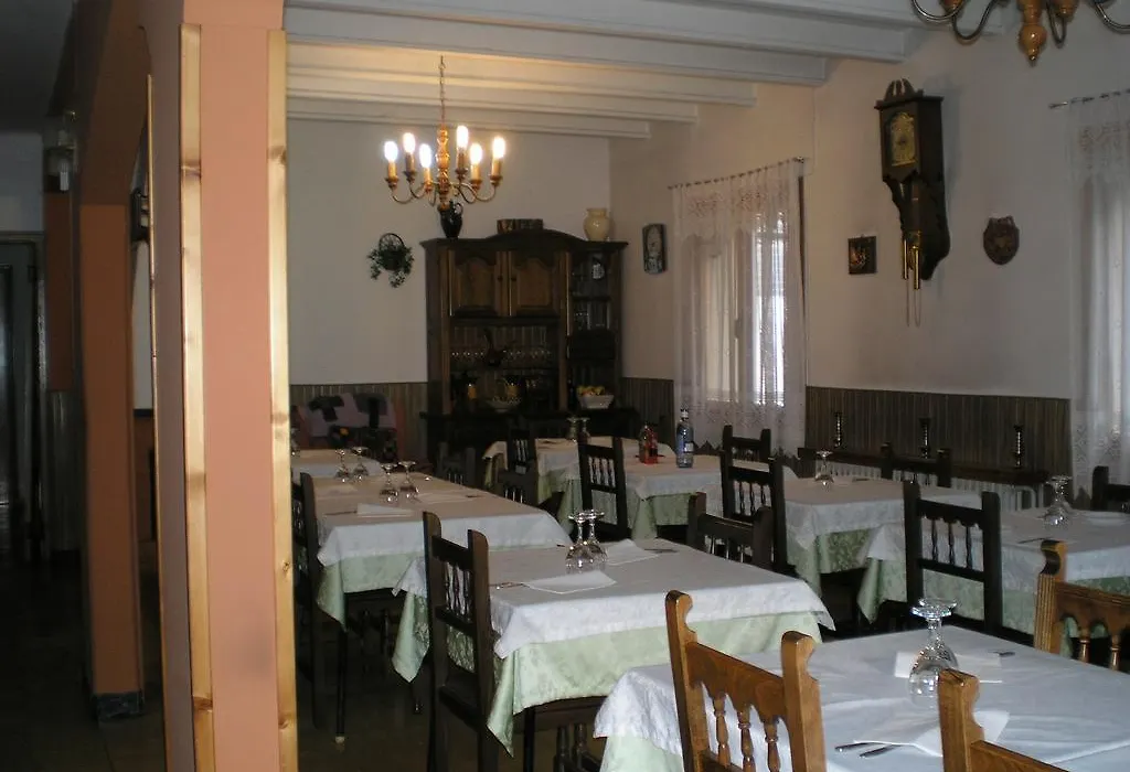Hostal Maurin-1